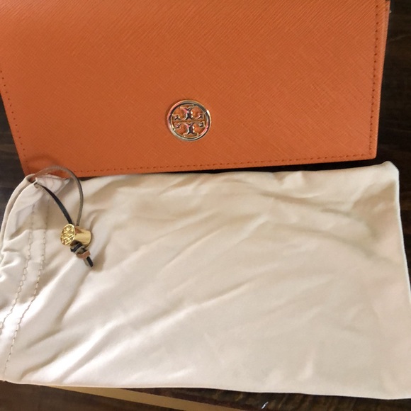 Tory Burch Sunglass Case - Picture 2 of 2